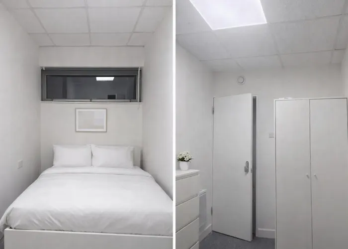 Douglas's House * דבלין